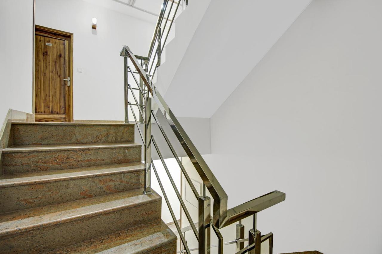 Hotel Treebo Royal Salute, Zirakpur Exterior foto