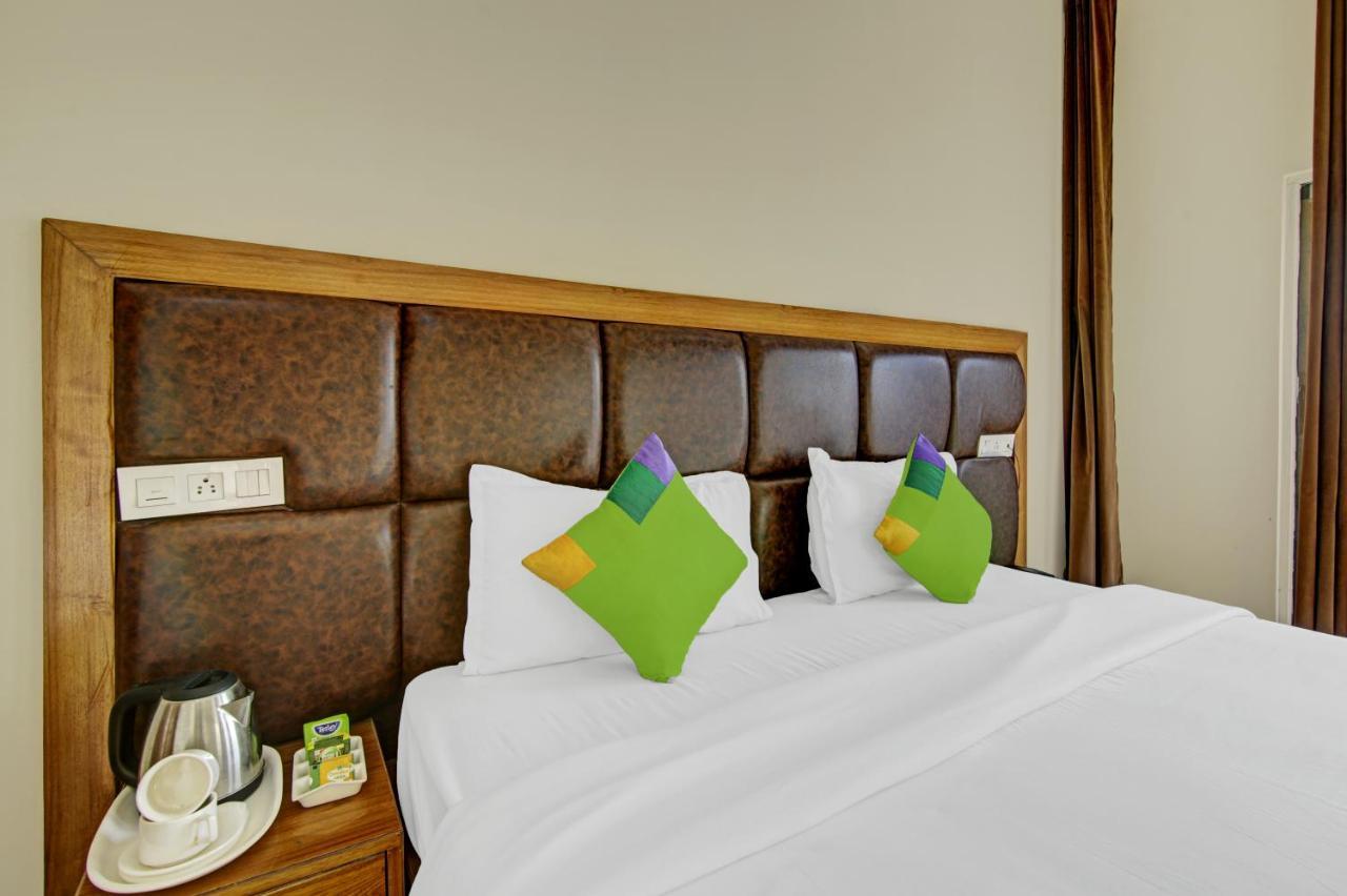 Hotel Treebo Royal Salute, Zirakpur Exterior foto