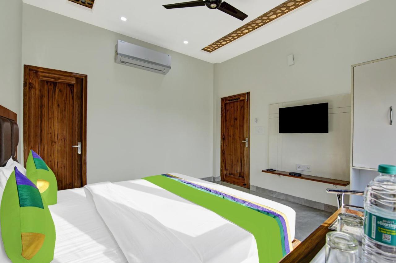 Hotel Treebo Royal Salute, Zirakpur Exterior foto